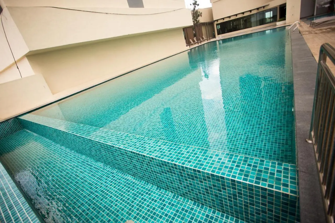 Paradigm Residence By The One - Upstair Of Paradigm Mall Jb Johor Bahru